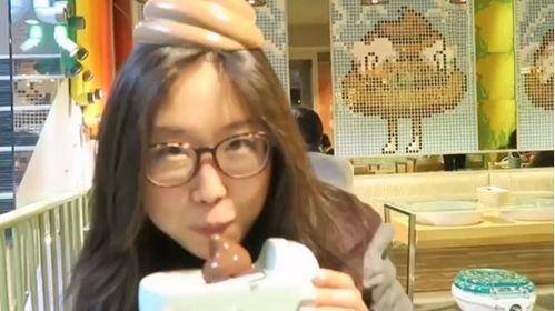 娱乐吃瓜酱最奇葩的老师,揭秘娱乐吃瓜酱最奇葩老师的惊世奇谈